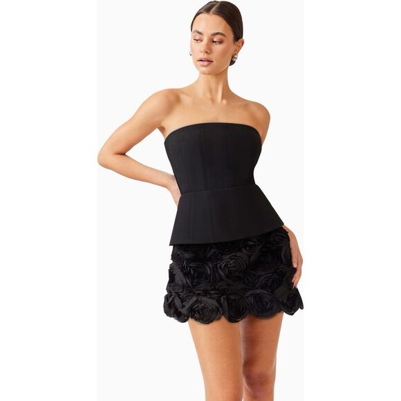 Elliatt Dresses & Skirts - Elliatt Selena Strapless Minidress in Black Party Cocktail Dinner size L NWT